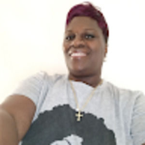 Meet your Posher, Maxine